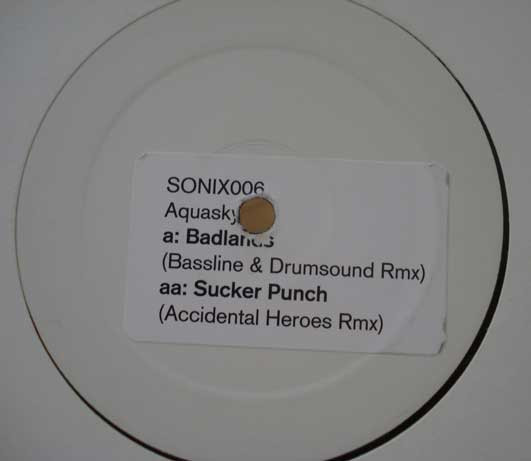 Aquasky - Badlands (Bassline & Drumsound Rmx) / Sucker Punch (Accidental Heroes Rmx) (2002)