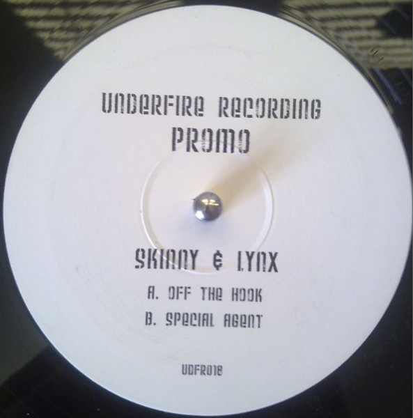 Skinny & Lynx - Off The Hook / Special Agent (2002)